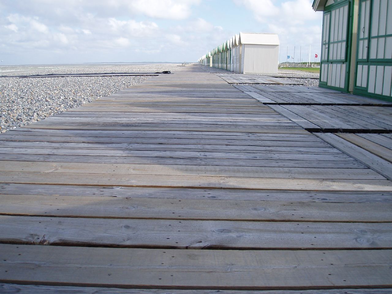 Cayeux-sur-Mer, sus guijarros y sus paseos de madera