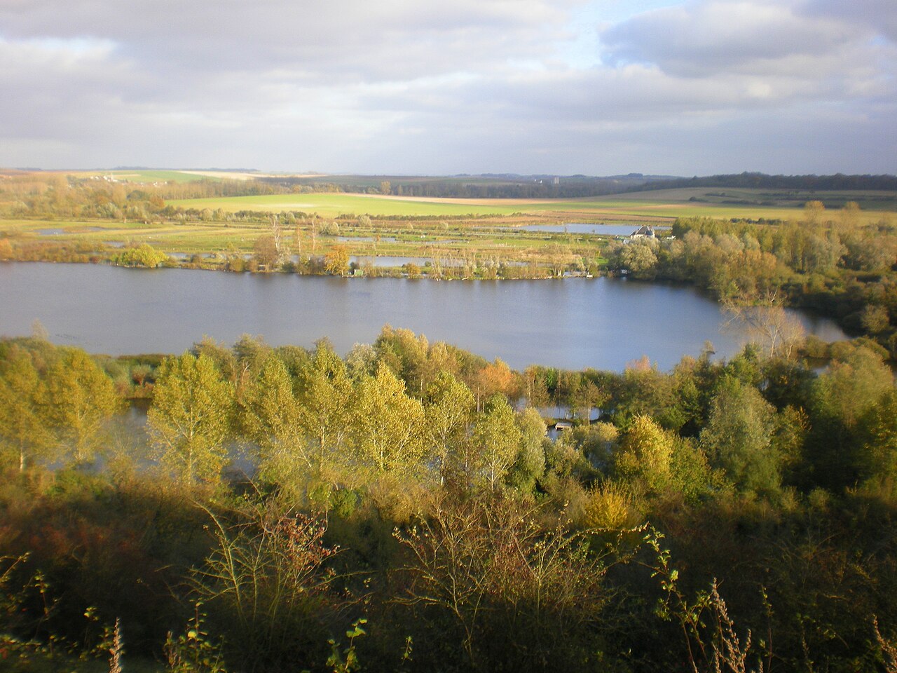 Los pantanos del Somme vistos desde el mirador del Camp de César, en Chipilly